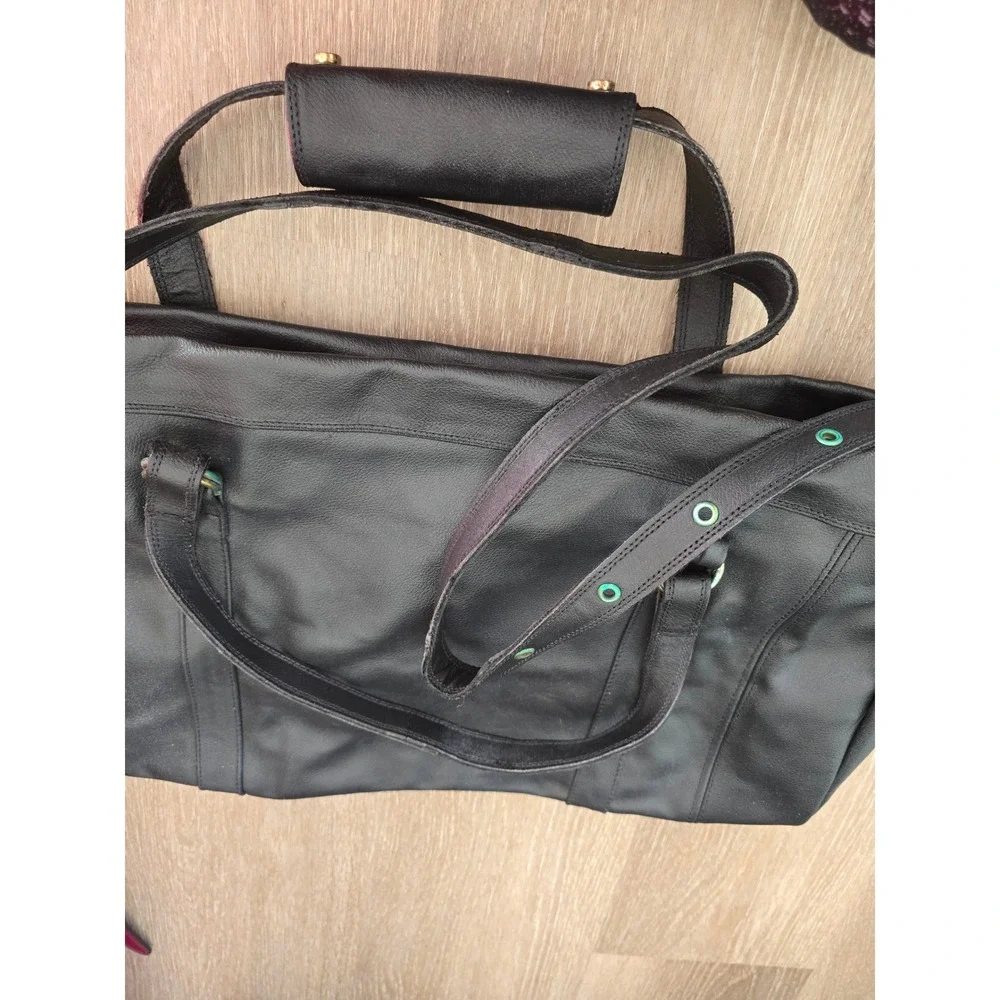 Vintage CAMEL Black Leather Duffle Bag Travel‎ Weekender CarryOn Gold  Hardware
